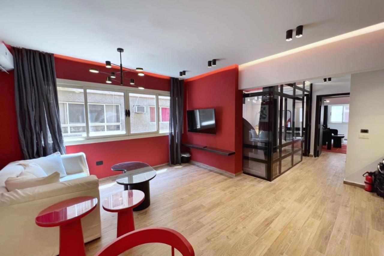 Апартаменти The 2 Bdr Scarlet 5 Min To Cai Airport *