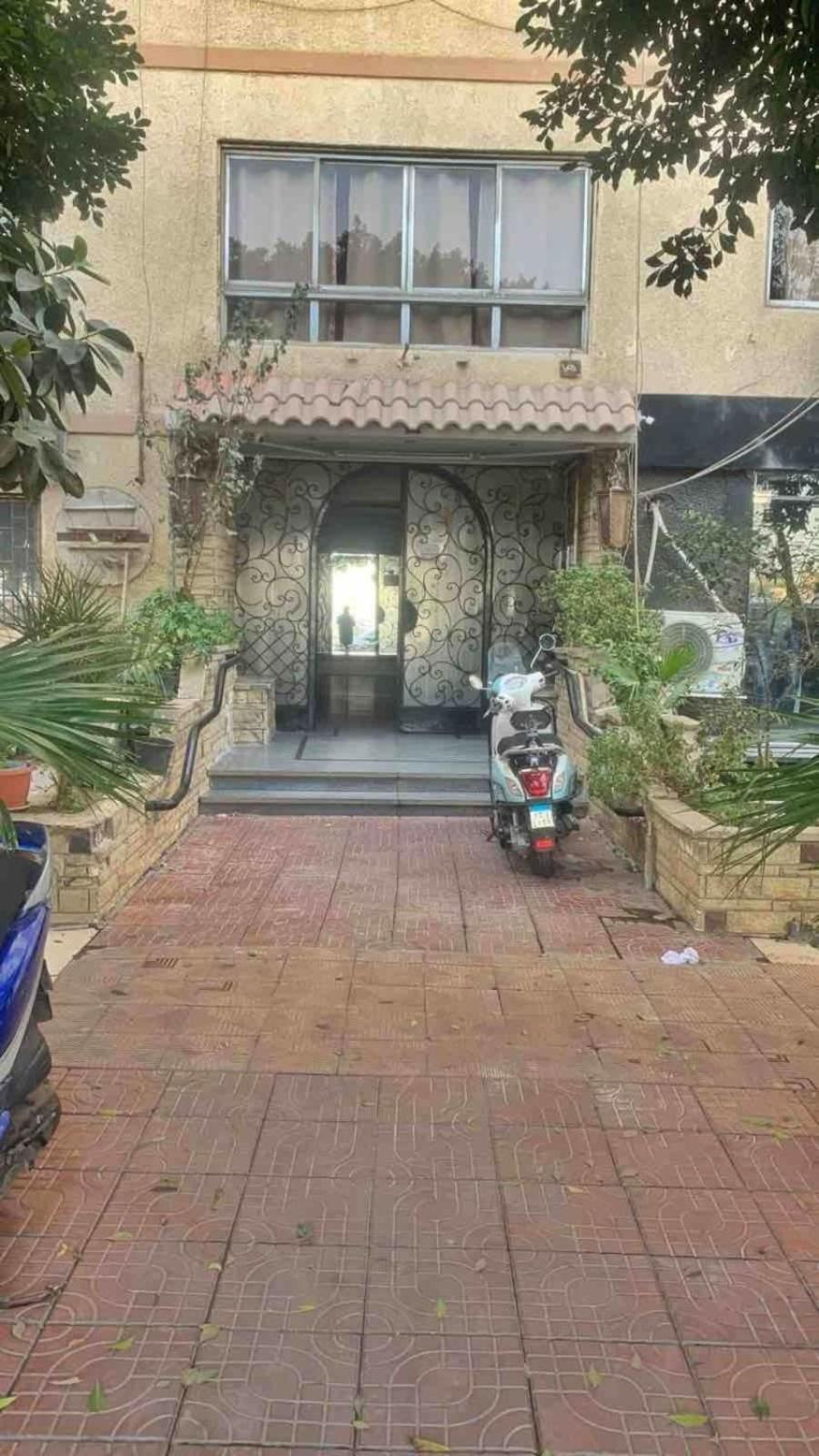 The 2 Bdr Scarlet 5 Min To Cai Airport Апартаменти